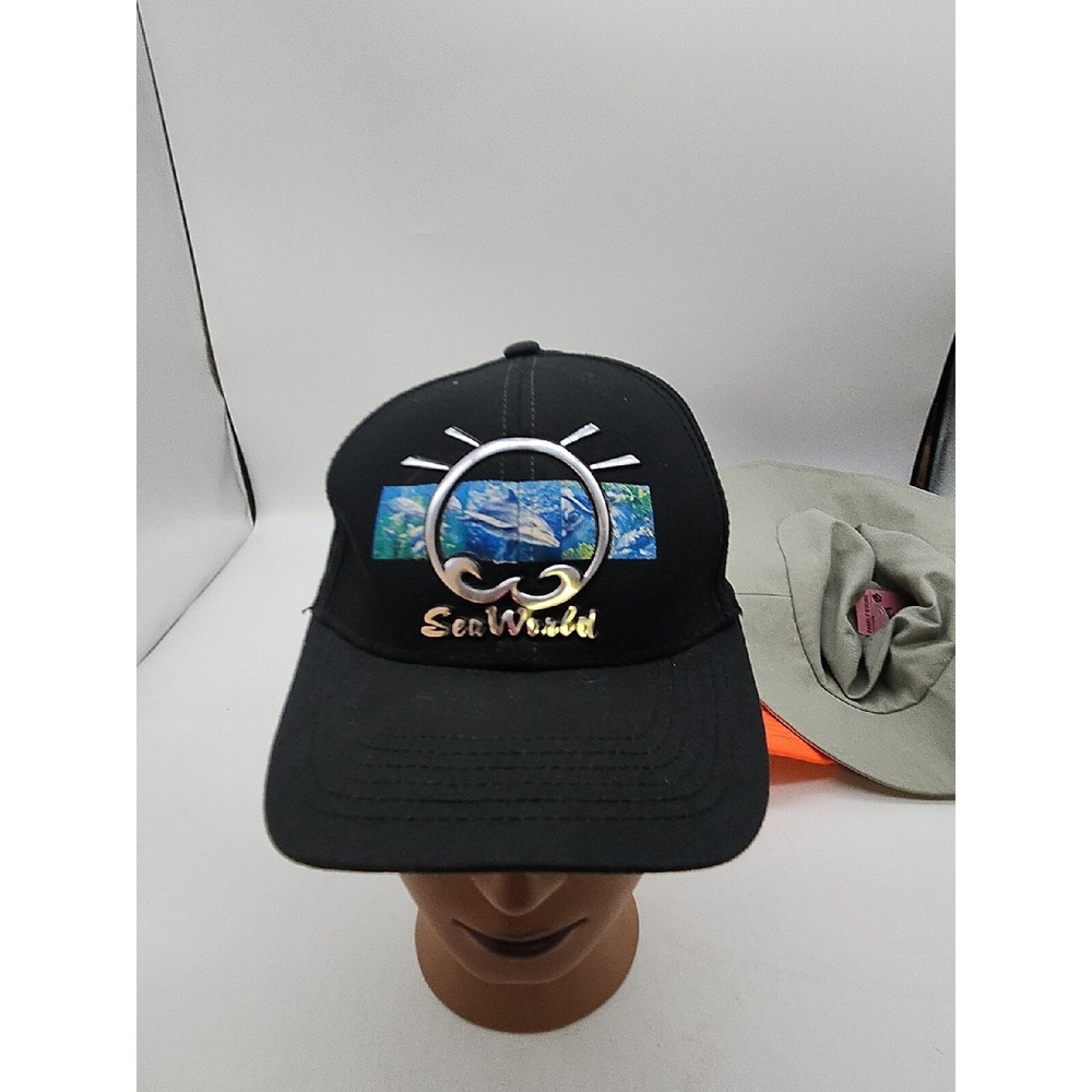 SeaWorld Solid Adjustable Baseball Hatโ Cap Orlando Theme Parks Black Youth